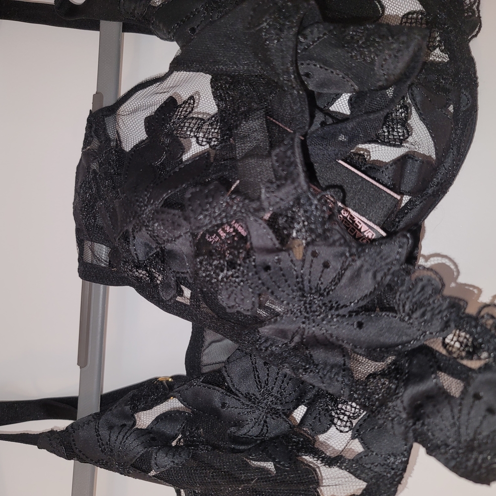 Victoria's Secret Black Lace Bra